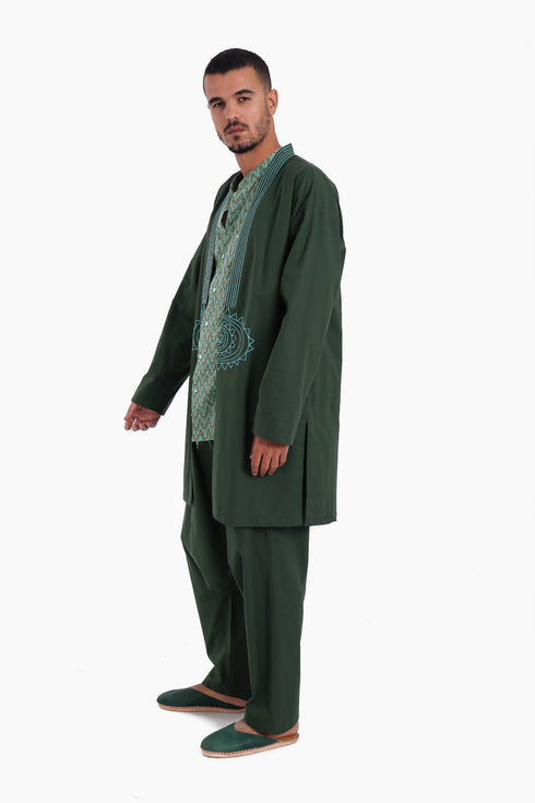 Embroidery long jacket on front and back with pockets