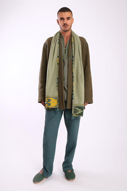 Jacket in faux fur with embroidery on the back