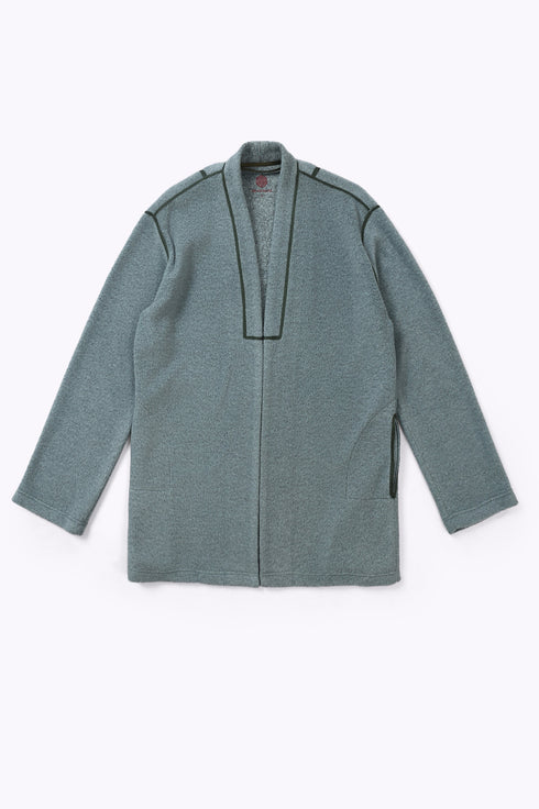 Jacket in faux fur with embroidery on the back