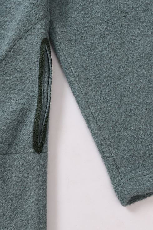 Jacket in faux fur with embroidery on the back