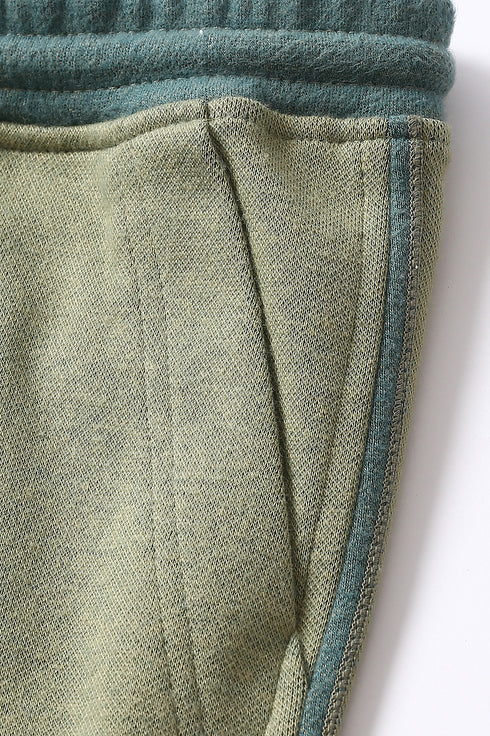 Sweatpants in cotton blend jacquard with front and back pockets