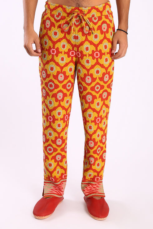 Straight leg pants in quilted printed cotton blend with elastic waist.