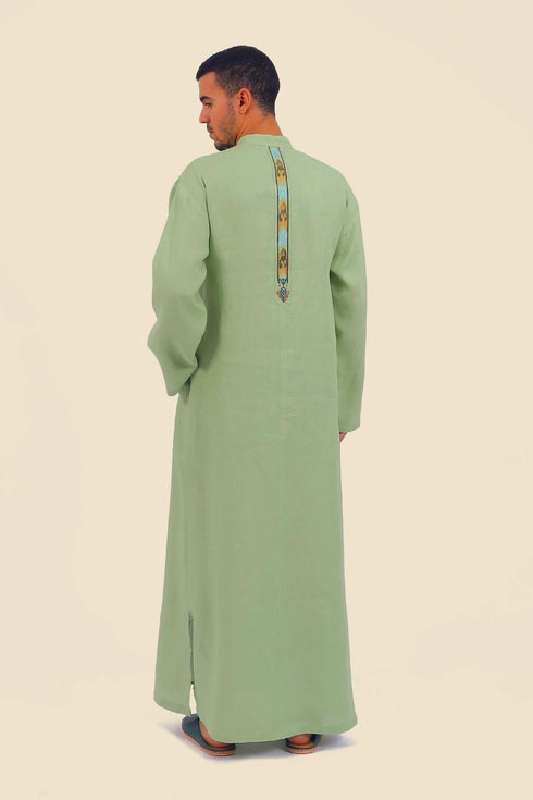 Long jellabiya in linen with high neckline with slit
