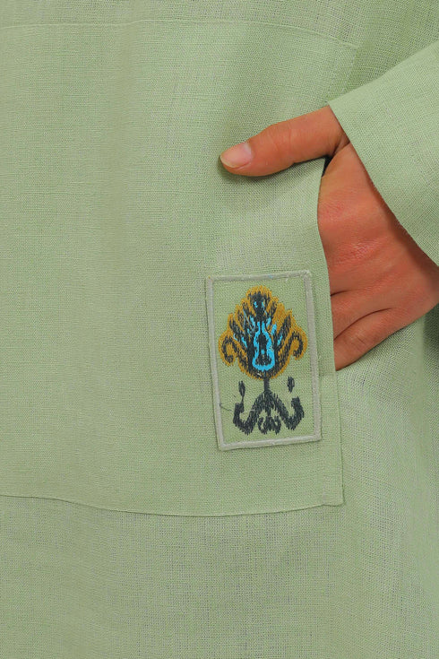 Long jellabiya in linen with high neckline with slit