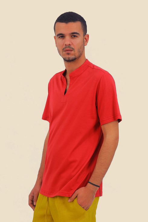 T-Shirt in cotton with round neckline with front opening