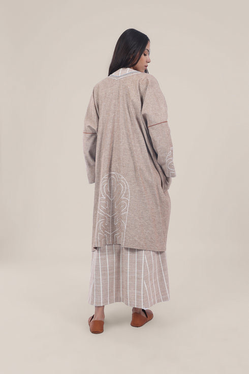 Embroidered coat in linen-cotton blend