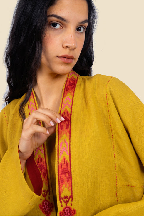 Embroidered long sleeves coat in linen