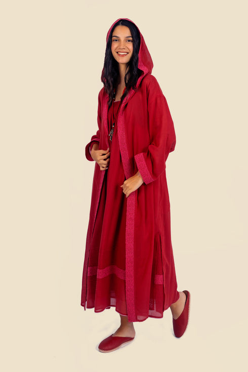 Embroidered long coat in cotton with hoodie