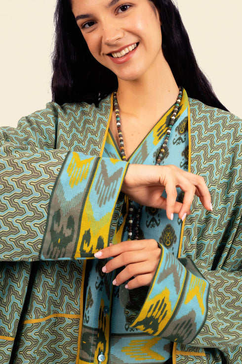 Coat in printed cotton gauze contrast color trims