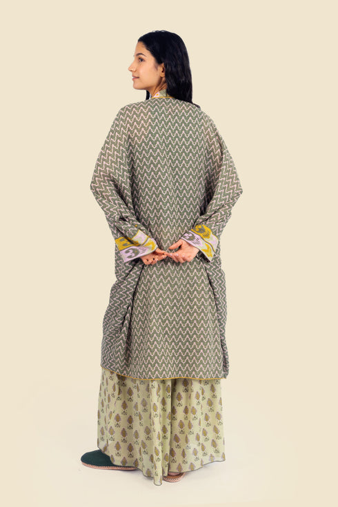 Coat in printed cotton gauze contrast color trims