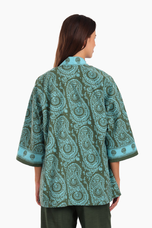 Loose fit jacket in printed cotton with side slits