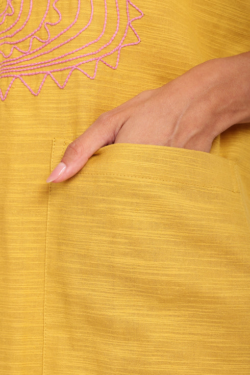 Embroidered short jacket in cotton with 3/4 sleeves