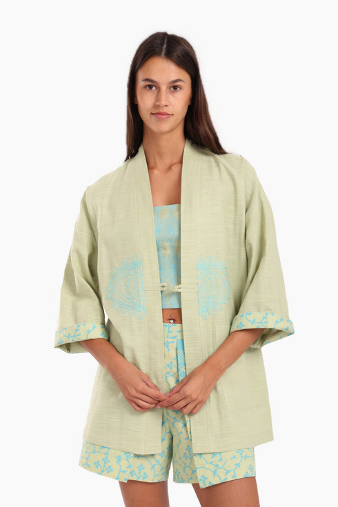 Embroidered short jacket in cotton with 3/4 sleeves