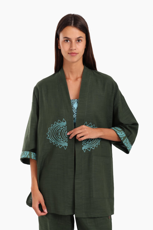 Embroidered short jacket in cotton with 3/4 sleeves