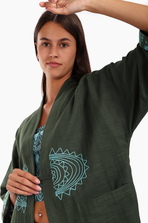 Embroidered short jacket in cotton with 3/4 sleeves