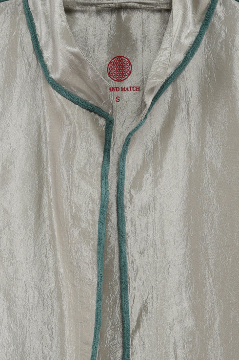 Short jacket in taffeta