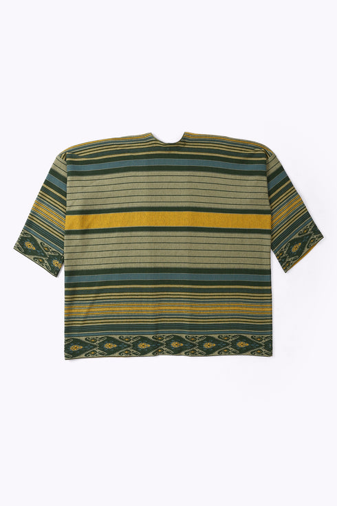 Free size jacket with one front pocket