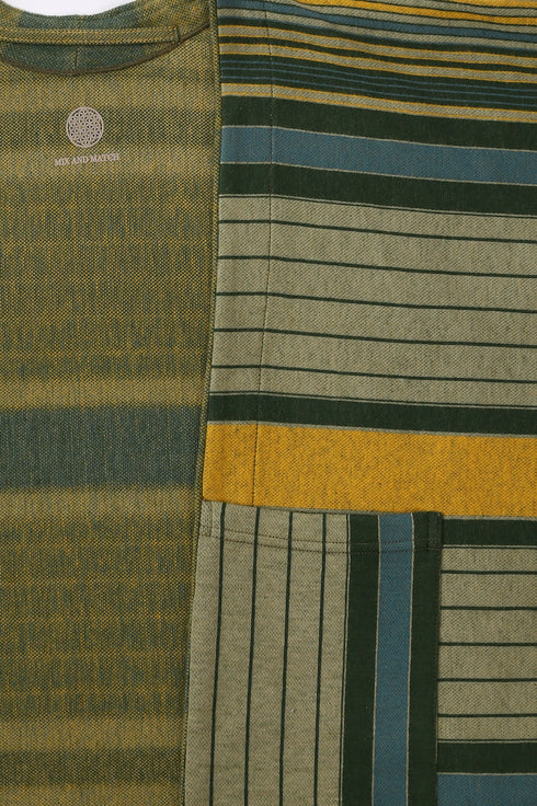 Free size jacket with one front pocket