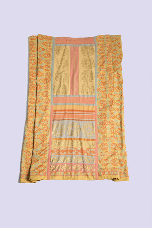 Reversible oversize coverup with one printed side and one plain