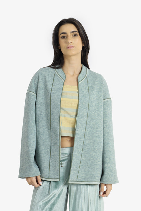 Reversible short jacket with front pocket