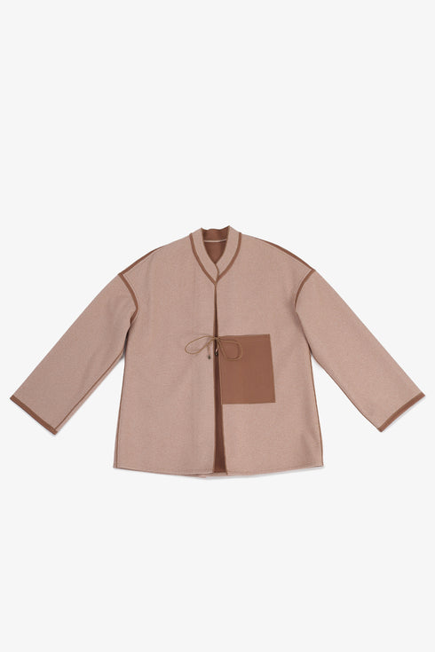 Reversible short jacket with back pleat