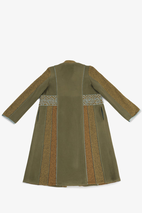 Multicolor embroidered coat with contrast side detailing