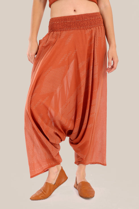 Harem pants with elastic waistline