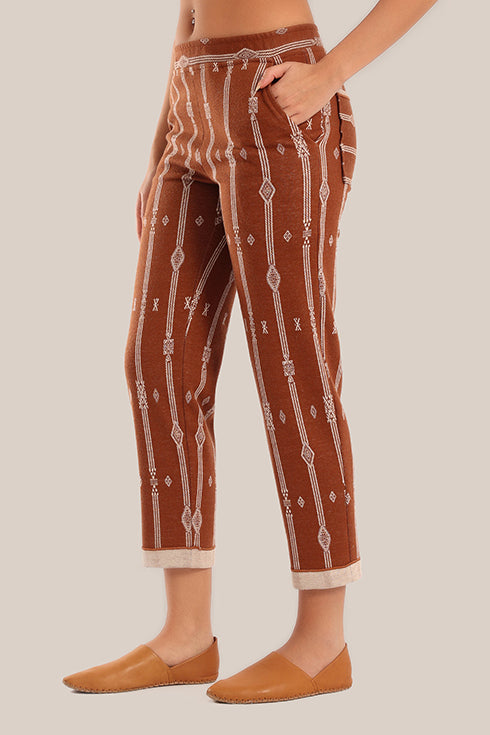 Striped jacquard pants with narrow-bottom