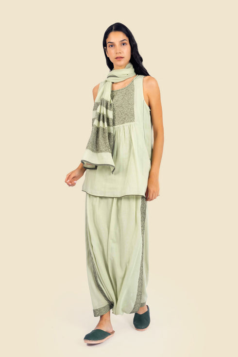 Embroidery harem pants in cotton gauze