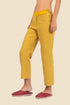 Fitted cropped pants in cotton slub with elastic waistline