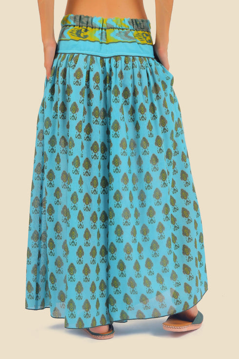 Super wide leg pants in printed cotton gauze with pockets