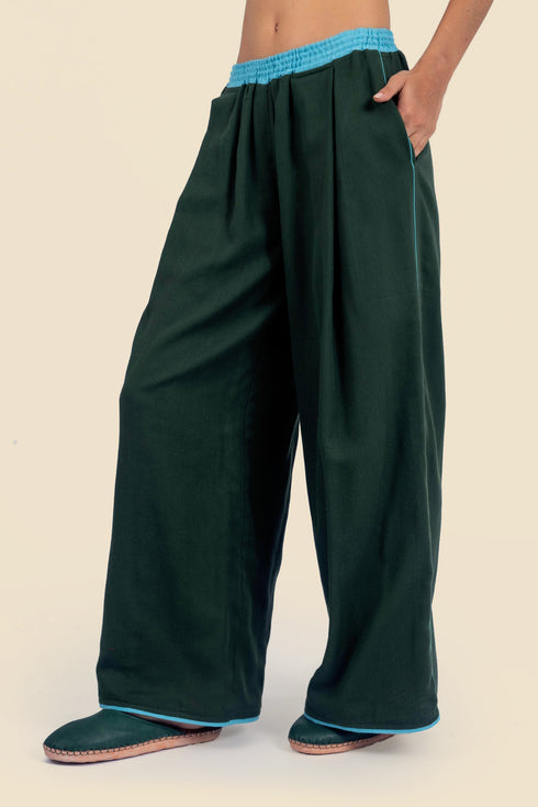 Wide leg pants in cotton gauze with elastic waistline
