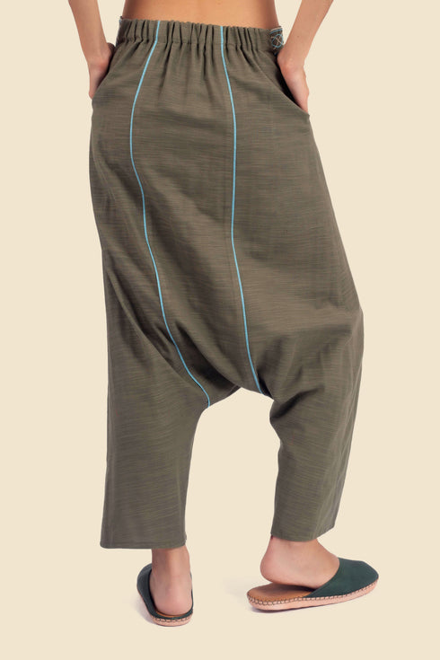 Harem pants in cotton with embroidered waistline