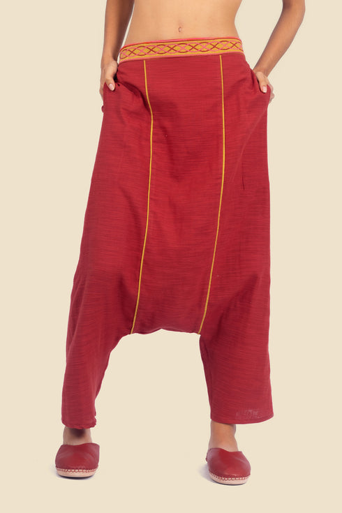 Harem pants in cotton with embroidered waistline