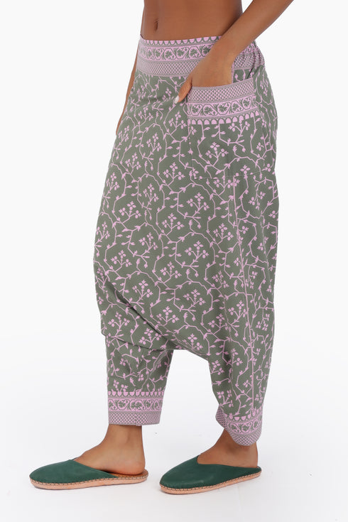Harem pants in printed cotton with one side pocket