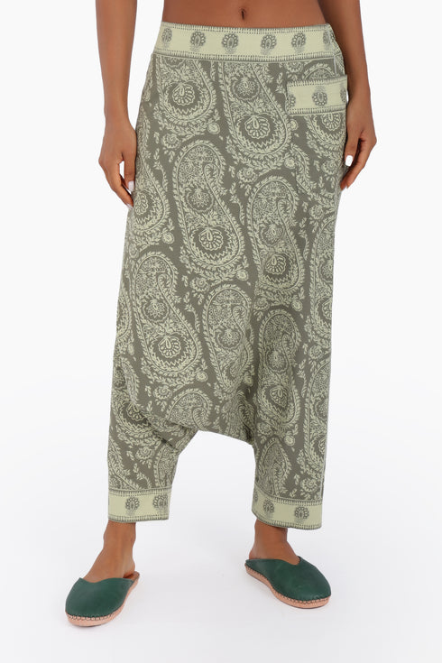 Harem printed pants with one pocket on the side