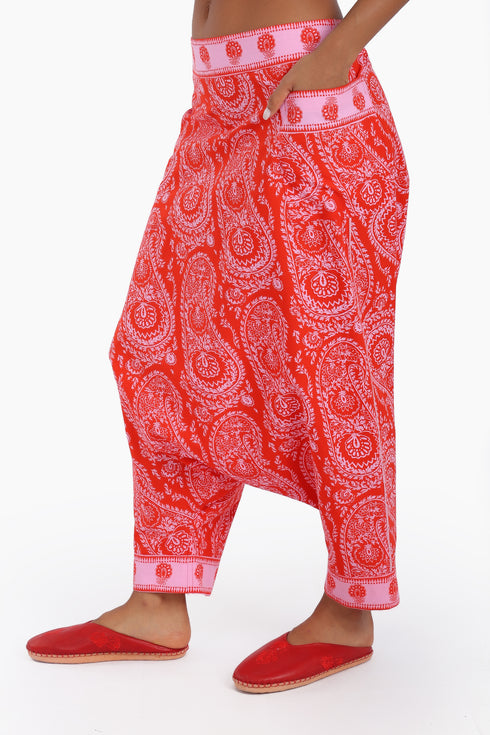 Harem printed pants with one pocket on the side