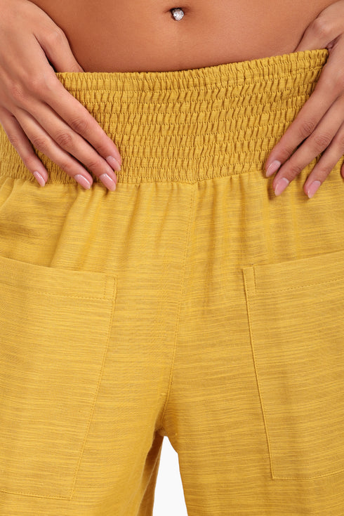 Wide leg pants in cotton with two front patch pockets