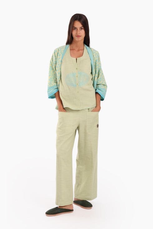 Wide leg pants in cotton with two front patch pockets