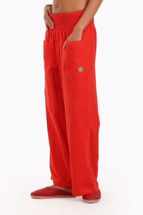 Wide leg pants in cotton with two front patch pockets