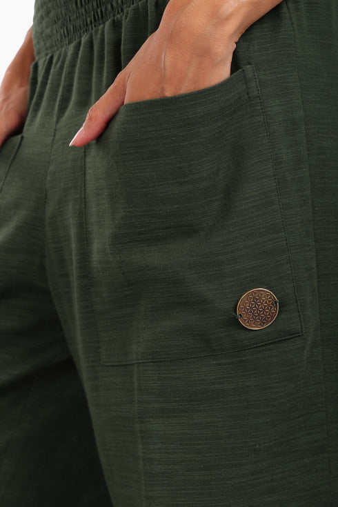 Wide leg pants in cotton with two front patch pockets