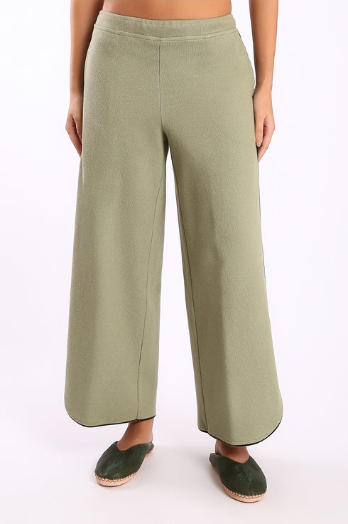 Pants in cashmere blend with elastic waistband