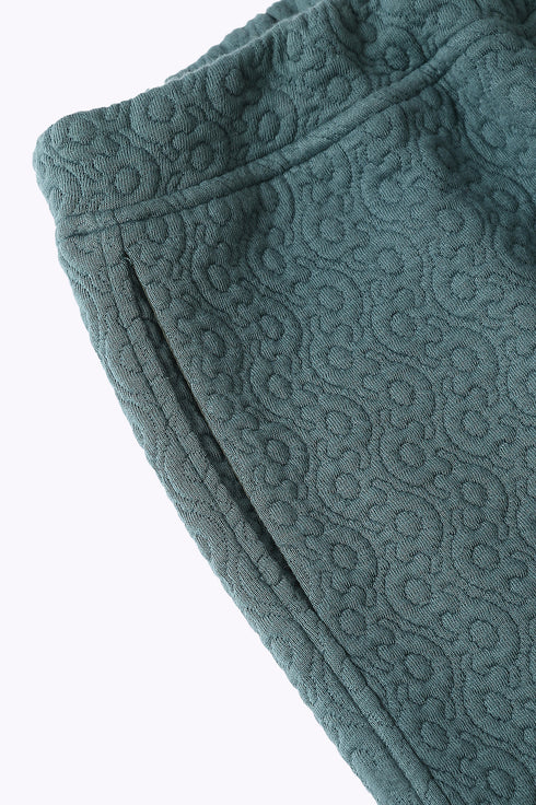 Straight leg pants with elastic on the back