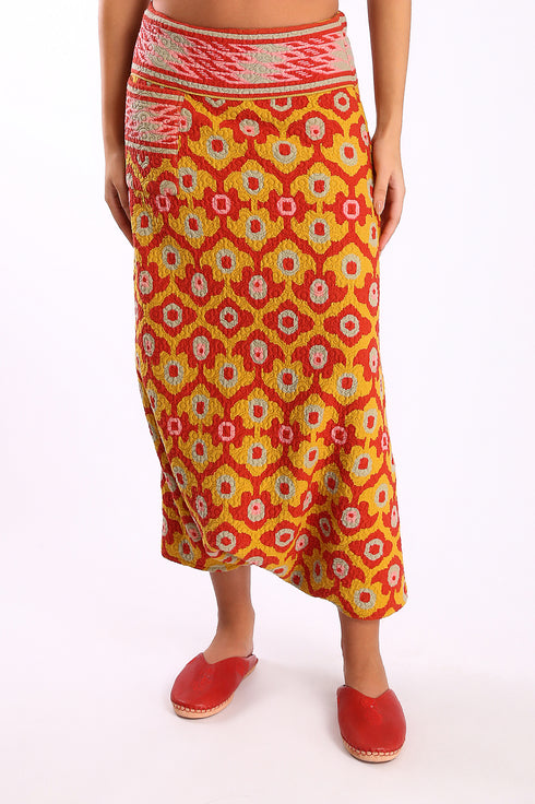 Harem pants with elastic waist and one front pocket