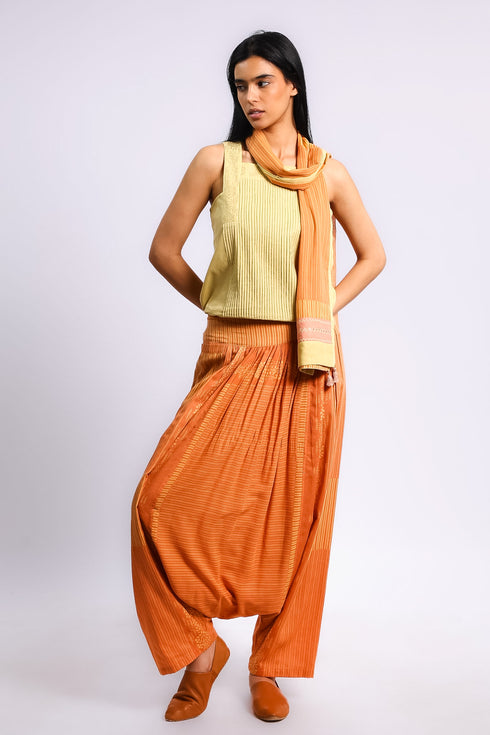 Harem pants in printed Egyptian cotton voile with patch pocket
