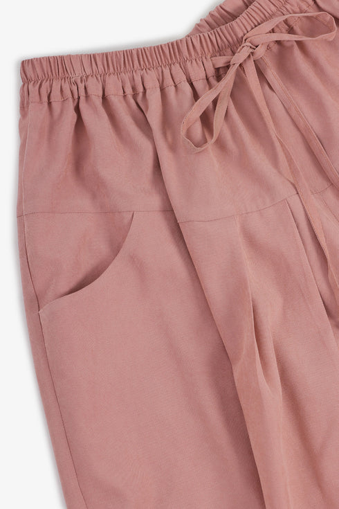 Balloon pants with pleats and drawstring waist