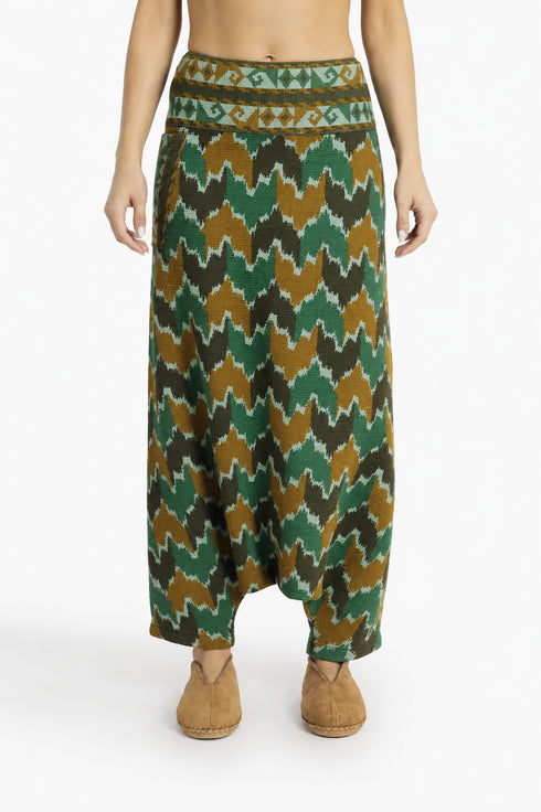 Printed quilted harem pants with side pocket