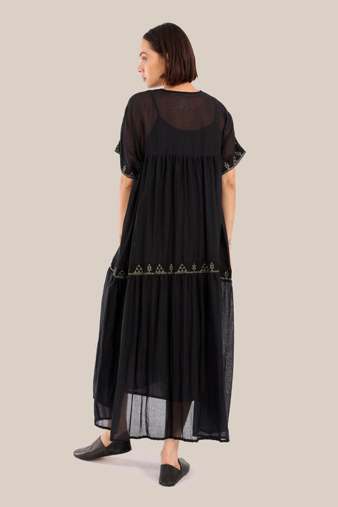 Embroidered short sleeves long dress