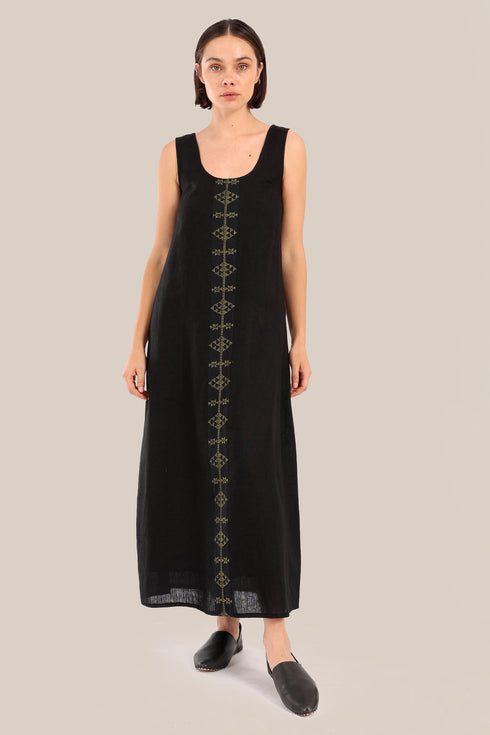 Embroidered long dress in linen