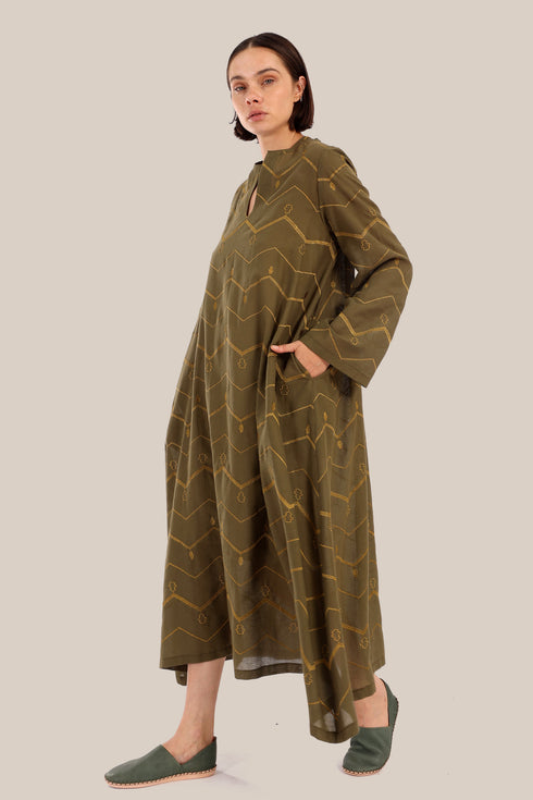 Long embroidered dress in cotton